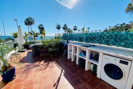 Apartamento En Primera Linea De Playa Нерха Экстерьер фото