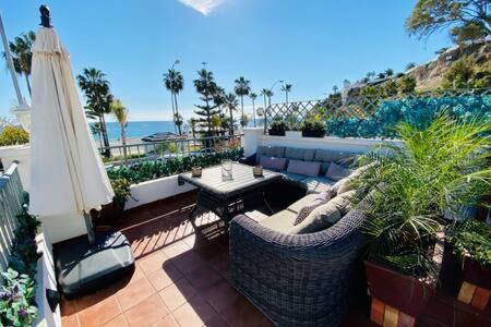 Apartamento En Primera Linea De Playa Нерха Экстерьер фото