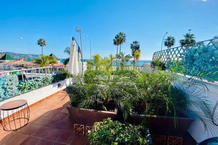 Apartamento En Primera Linea De Playa Нерха Экстерьер фото