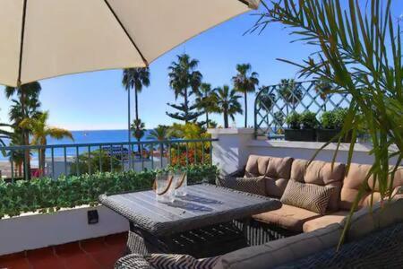 Apartamento En Primera Linea De Playa Нерха Экстерьер фото